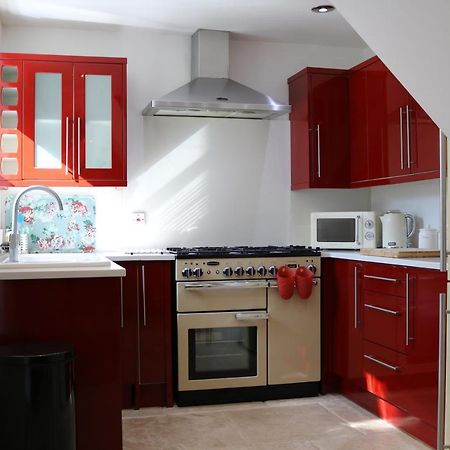 Large Cottage, 3 Beds All En-Suite, Small Village Location Overlooking Mousehole Penzance Luaran gambar