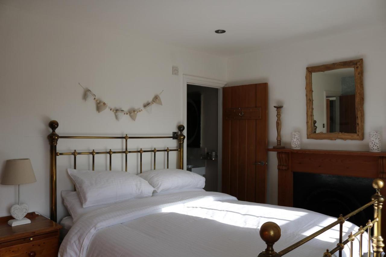 Large Cottage, 3 Beds All En-Suite, Small Village Location Overlooking Mousehole Penzance Luaran gambar