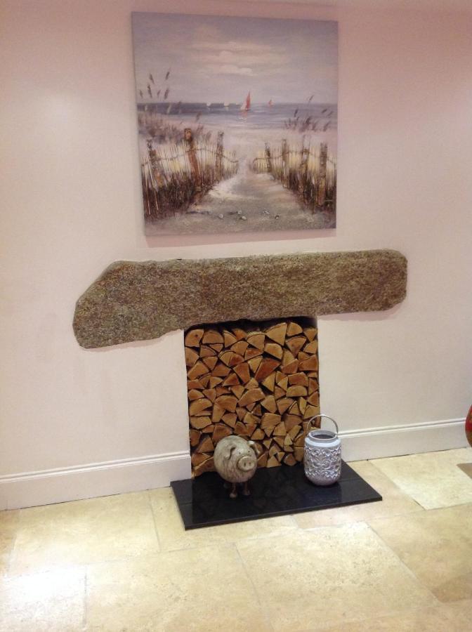 Large Cottage, 3 Beds All En-Suite, Small Village Location Overlooking Mousehole Penzance Luaran gambar